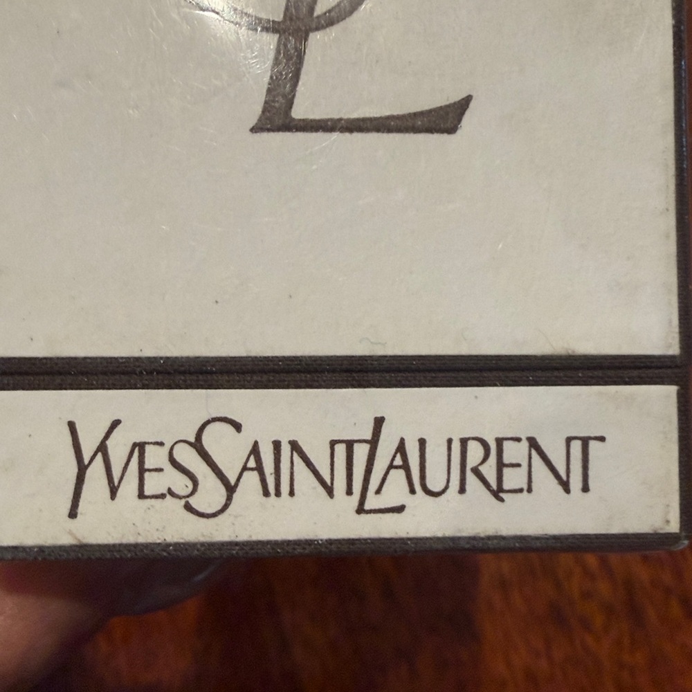 Vintage Yves Saint Laurent White and Black Fragrance Box - Picture 2 of 5